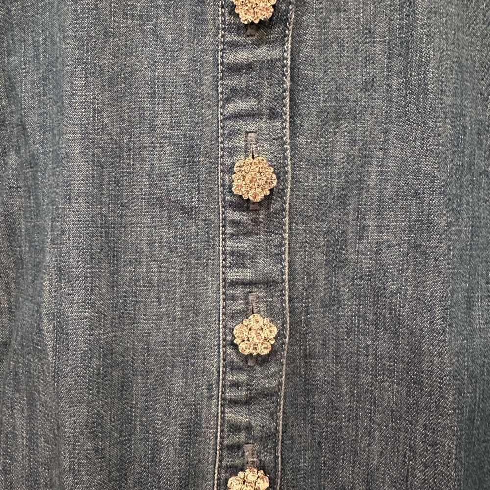 Talbots Blue Denim Embellished Popover Blouse Top Bling Buttons Sz S - Picture 6 of 9